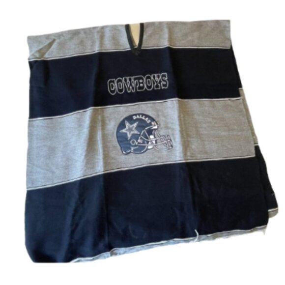Dallas Cowboys NFL Team Poncho - Picture 3 of 4